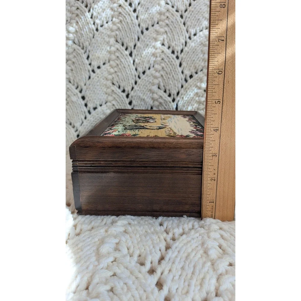 N/A vintage wooden